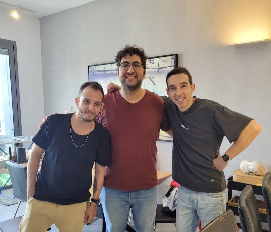 הצוות